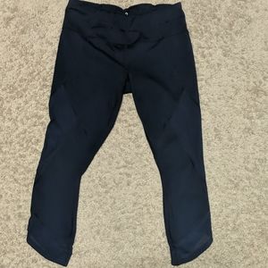 Athleta sonar capri